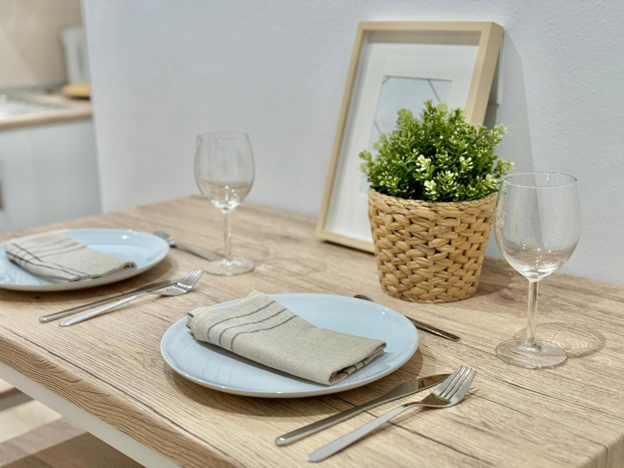 Nueva 29 Apartment Нерха Екстериор снимка